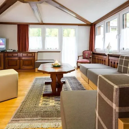 Alpenroesli Appartement-fewo Alpenroesli 10-bettwohnung Nr- 1 By Interhome